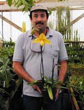 Mike holding a Dollgoldi